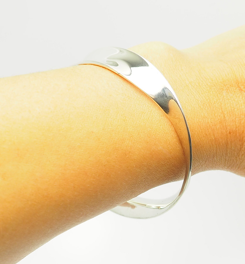 Vintage sterling 925 silver infinity loop twisted bangle bracelet