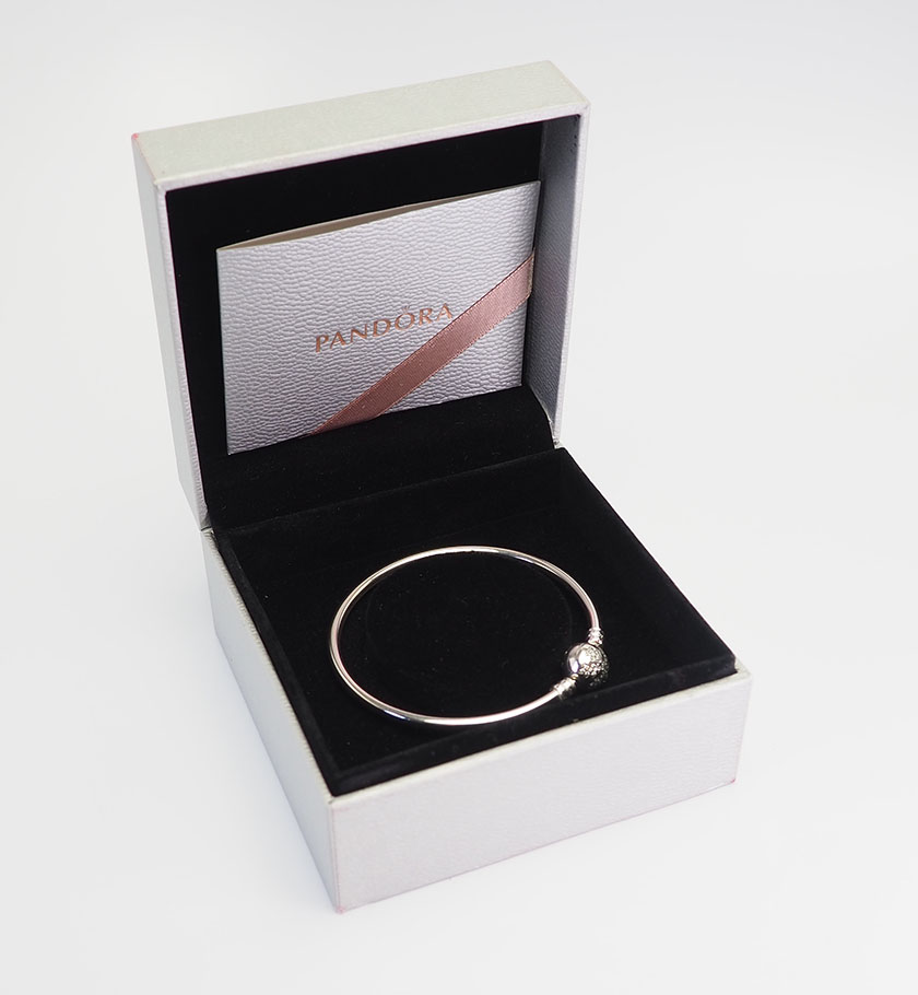 pandora bracciale rigido fiocco di neve pandora bracciale rigido fiocco di neve